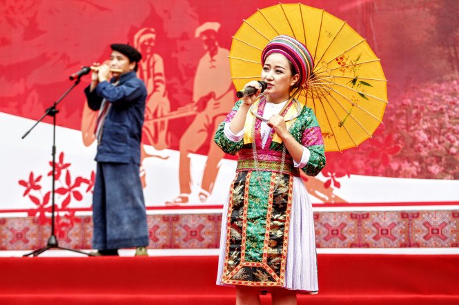 Những[-]hình[-]ảnh[-]đẹp[-]về[-]ngày[-]hội[-]của[-]dân[-]tộc[-]Mông